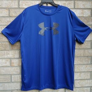 SIZE XL. Under Armour men’s short sleeve athletic tee shirt.